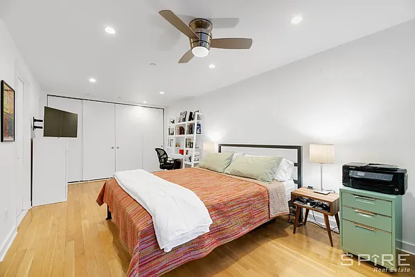 Sold by Spire Group | media 7