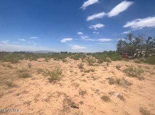 540 Paseo Real Dr, Chaparral, NM 88081