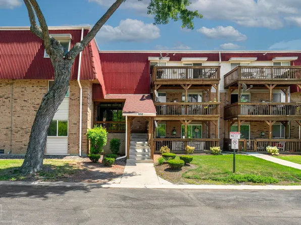 1850 Tall Oaks Dr Unit 2206, Aurora, IL 60505