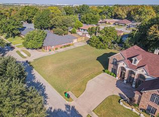 721 Parkhaven Dr, Mesquite, TX 75149
