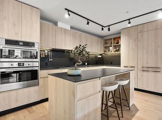 3956 Dumfries St, Vancouver, BC