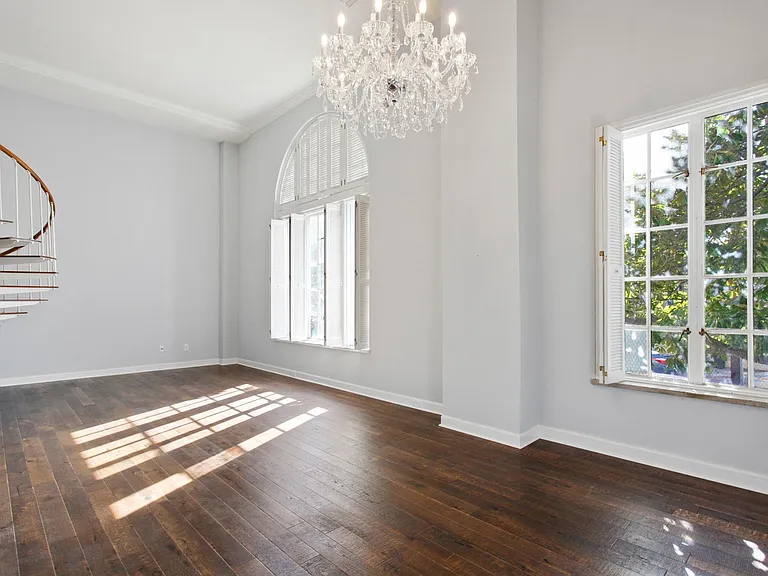 321 Abercorn St #103 — Photo 13