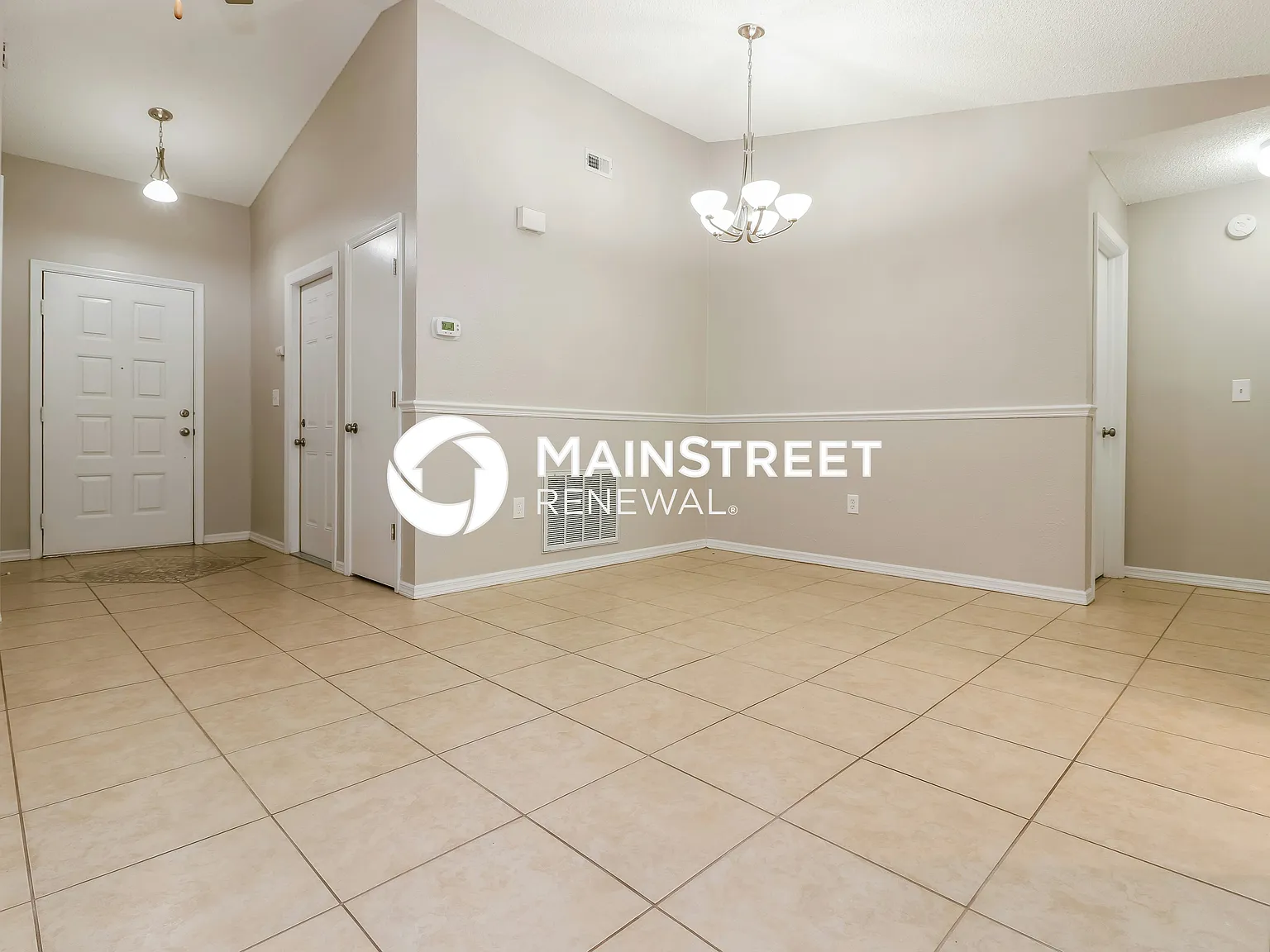 8010 Hathaway Dr — Photo 4