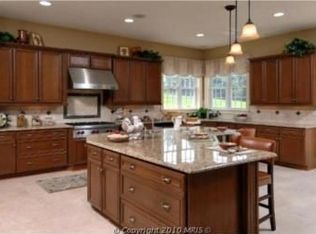 4626 Sheppard Manor Dr, Ellicott City, MD 21042
