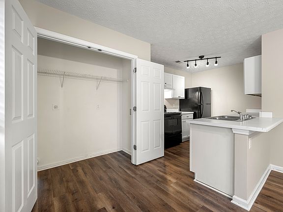 1294HollenbeckLnRiverdale030_01182023
