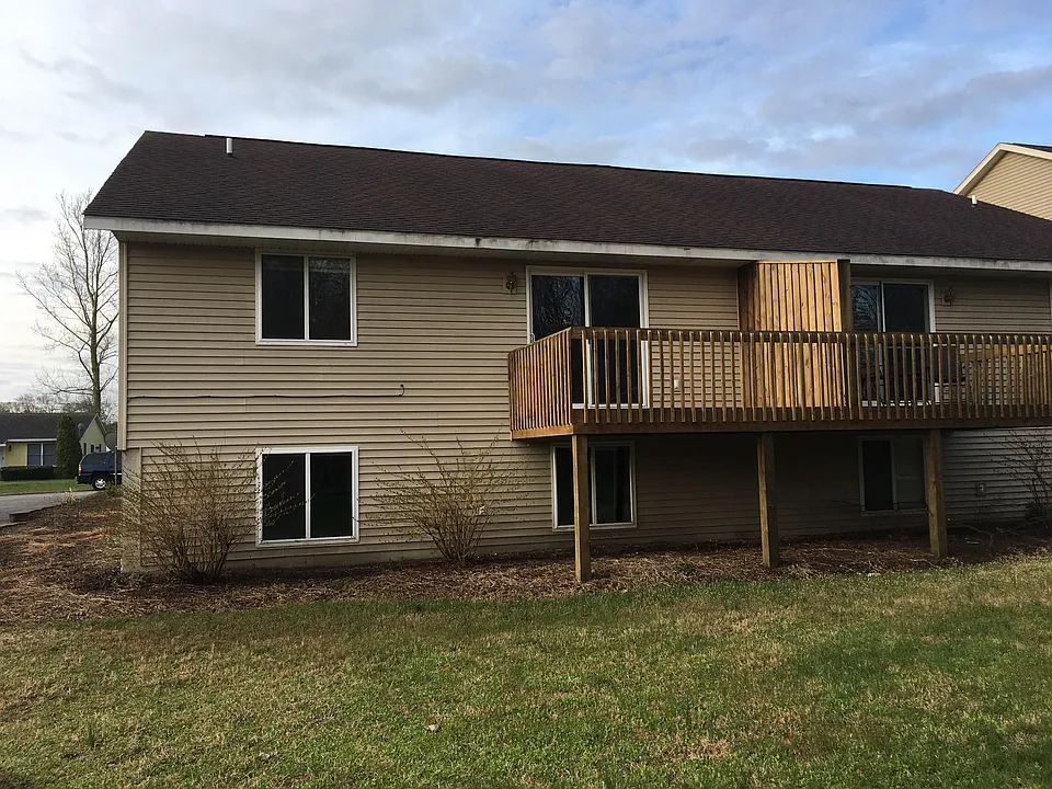 Back of Duplex-Deck