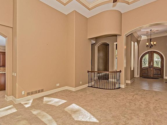 5th image of 6774 Rivercrest Dr