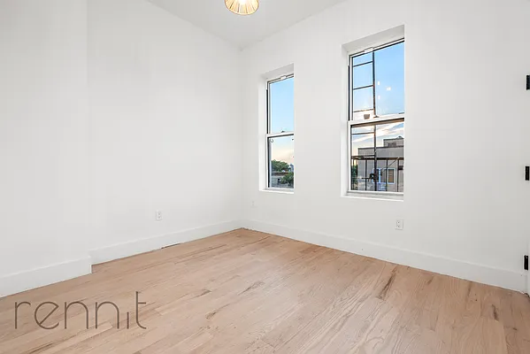 Rented by Rennit Inc. | media 4