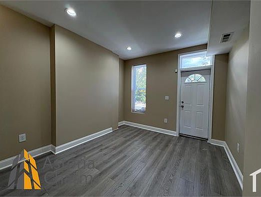 5th image of 524 N Chester St