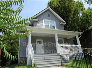 1016 SW College Ave, Topeka, KS 66604