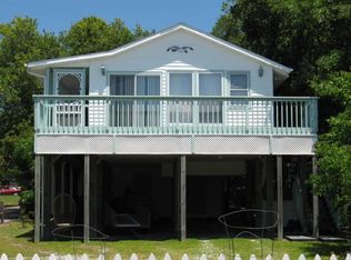 2061 Inland Dr SW, Ocean Isle Beach, NC 28469