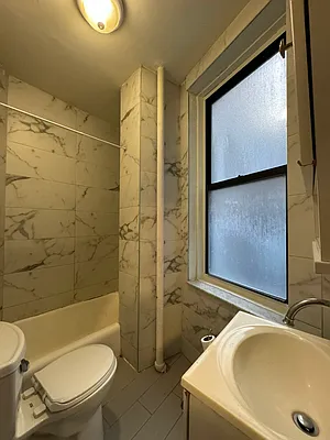 Rented by Oxford Property Group | media 5