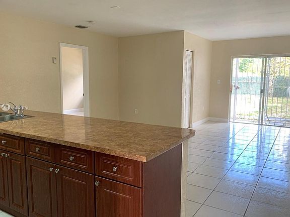 4th image of 21317 NW 40th Circle Ct #0