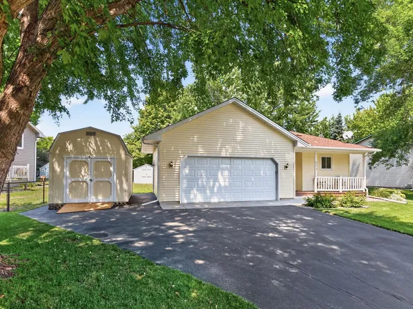 6043 Kalland Dr NE, Albertville, MN 55301
