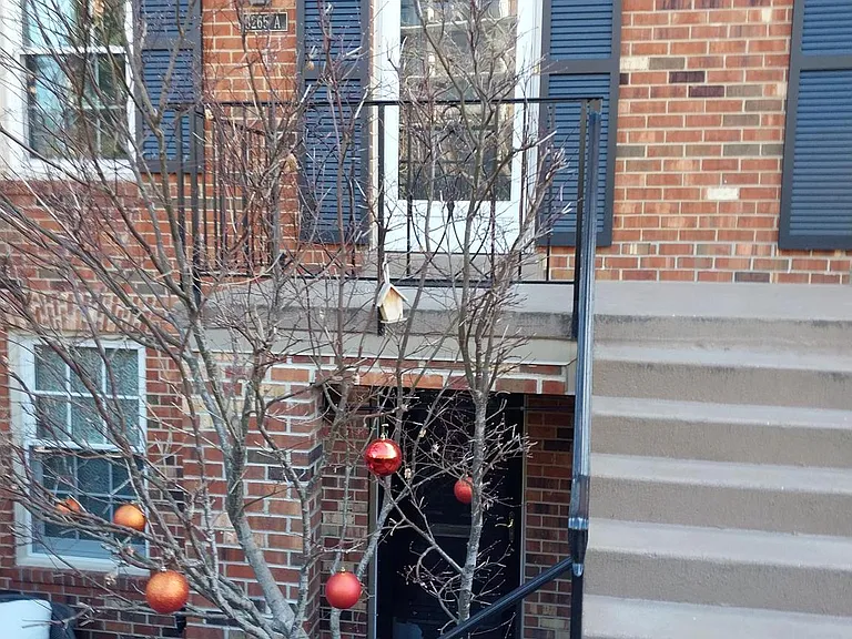 3265A Sutton Pl NW #A — Photo 2