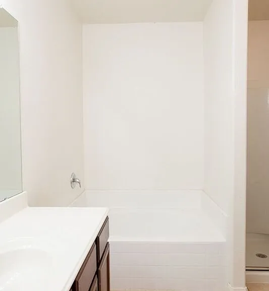 128 Tennyson St — Photo 11