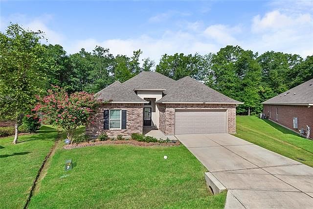 1st image of 500 Piney Plains Ln