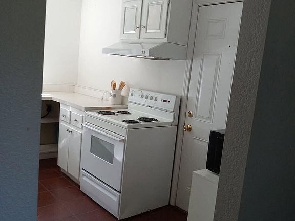 5th image of 2018 INWOOD Terrace