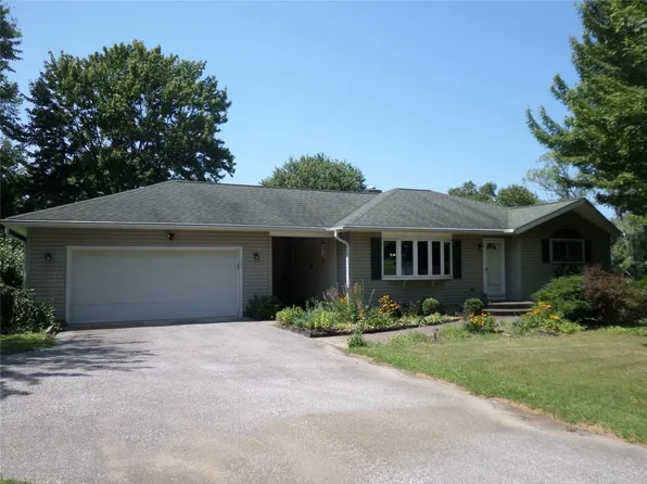 4224 Knipper Ave, Erie, PA 16510