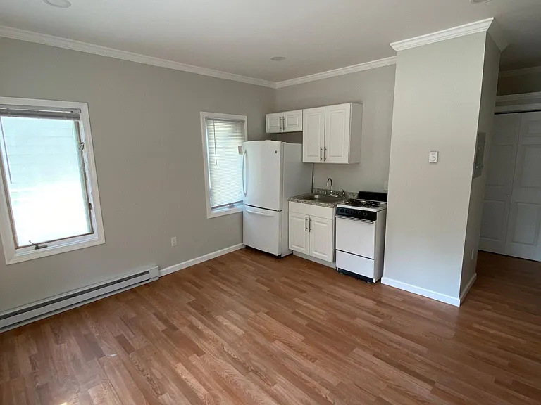 738 Savin Ave #1B — Photo 9