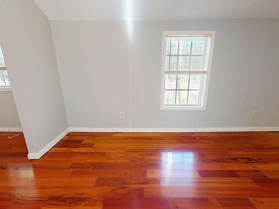 1st image of 225 & 227 Hudson Rd