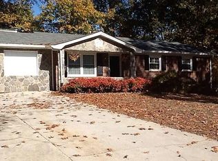 4011 Hiram Ct, Powder Springs, GA 30127