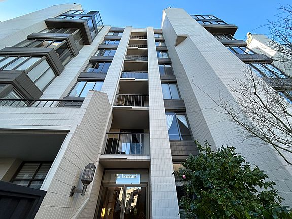 2nd image of 152 Lombard St APT 305E