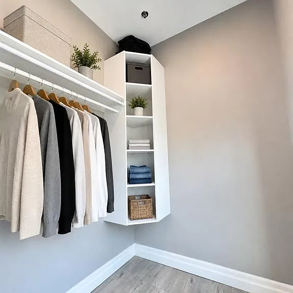 531 Pelissier St #203 — Photo 7