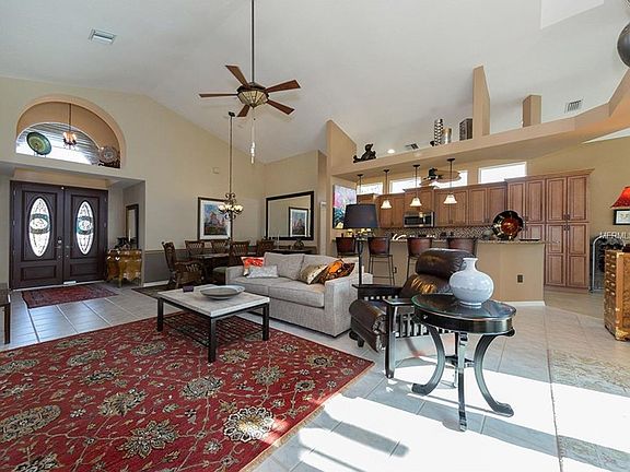 3rd image of 1645 Liscourt Dr