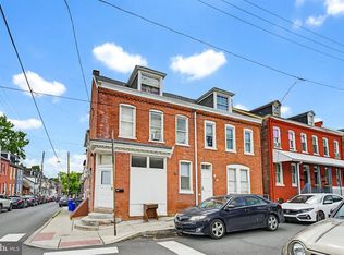 324-326 S Christian St, Lancaster, PA 17602
