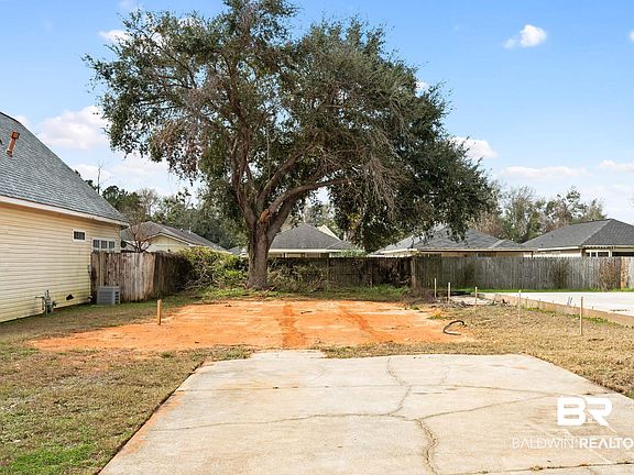2nd image of 7599 Audubon Dr