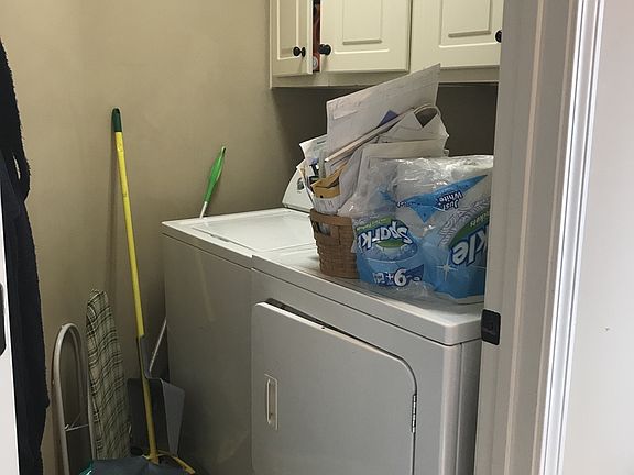 4th image of 104 Bailey Patricia Ave