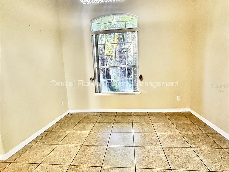 16127 Bristol Lake Cir — Photo 6