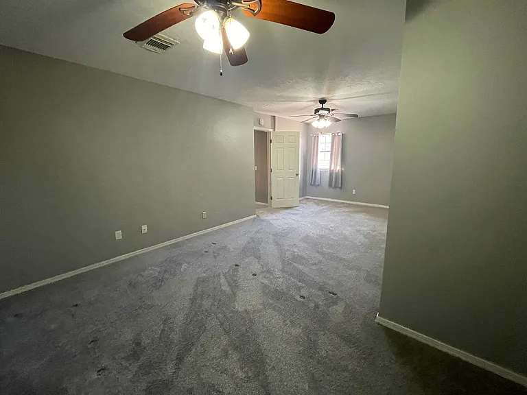 925 Millrun Ct — Photo 20