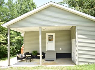 371 Eagle Ln, Middlesboro, KY 40965