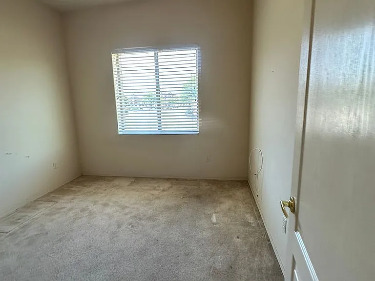 2277 W Floral Cliff Way — Photo 11