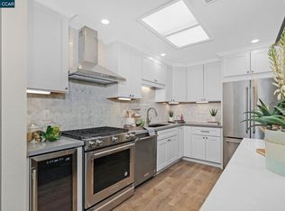 1315 Golden Rain Rd APT 3, Walnut Creek, CA 94595