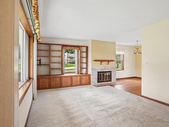 5th image of 1417 Angus Dr