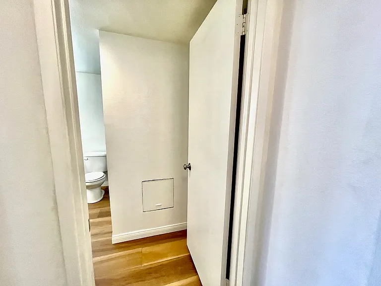 5958 E Naples Plz #NA — Photo 9