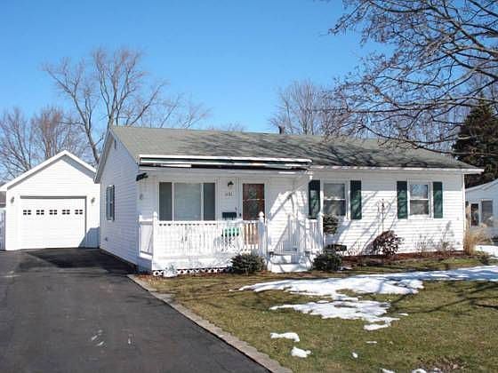 1st image of 1151 Dudley St