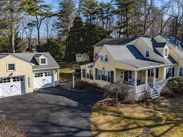 48 Corning St, Beverly, MA 01915