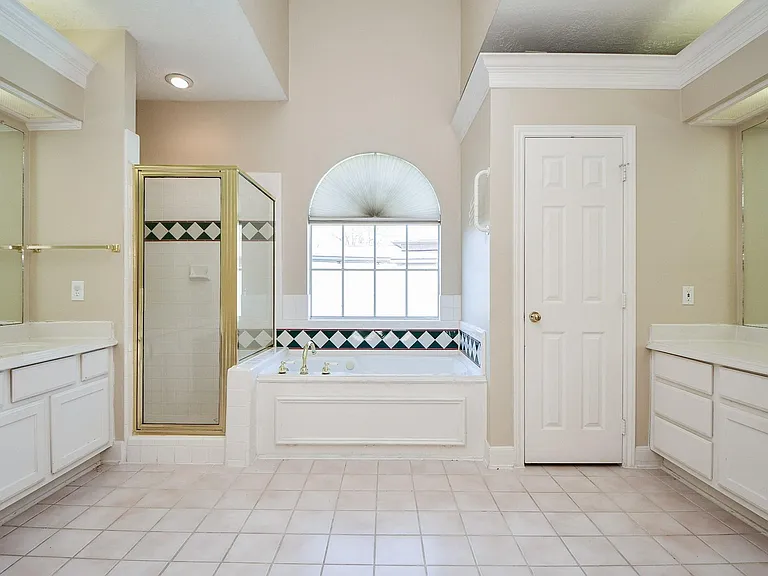 1502 Emerald Springs Ct — Photo 20