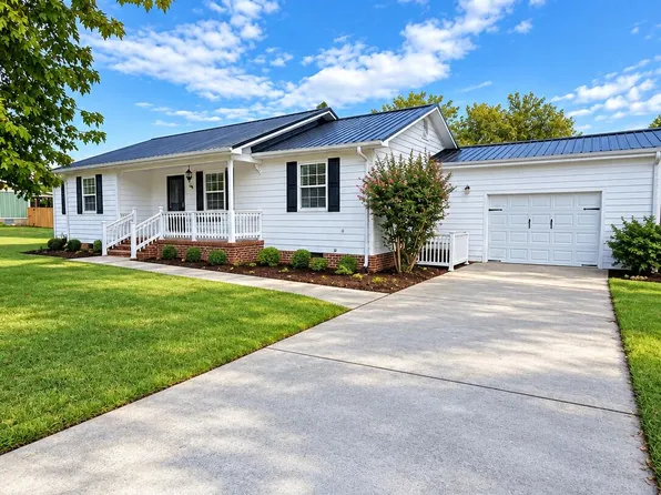 103 Hard Luck Ranch Rd, Dunlap, TN 37327