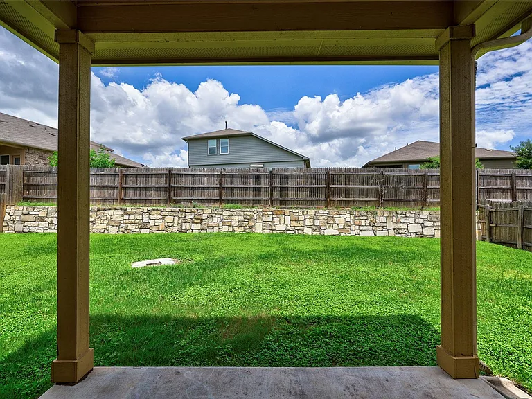 126 Screech Owl Dr — Photo 35