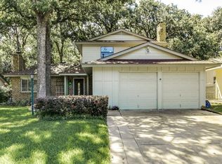 2810 Norwood Ln, Arlington, TX 76013