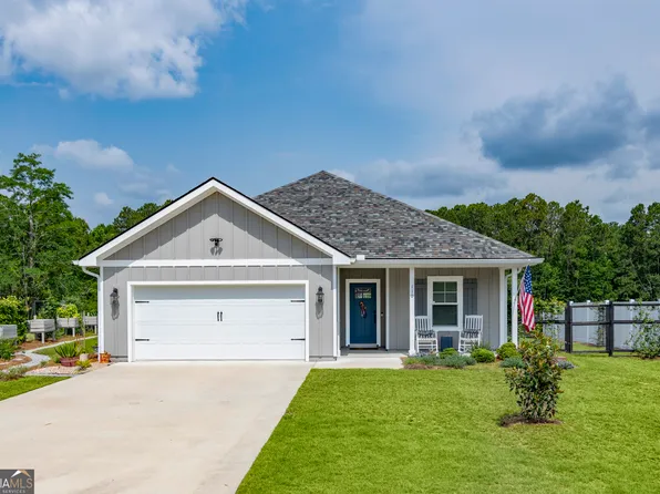 110 Eva Dr, Saint Marys, GA 31558