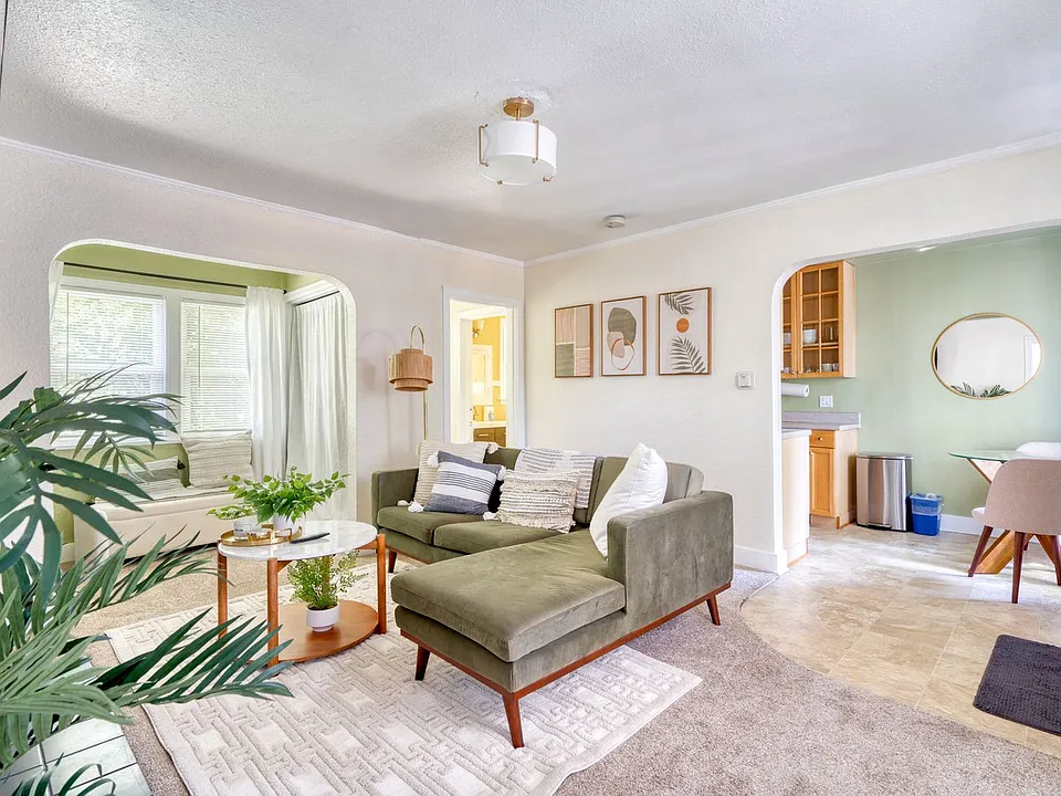 2825 SE Holgate Blvd #ID1611810P