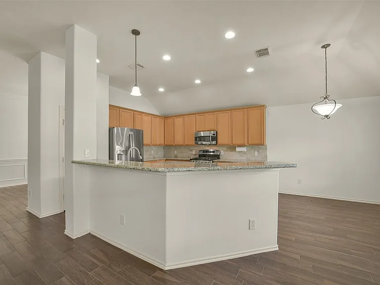1414 Phoenician Dr — Photo 16