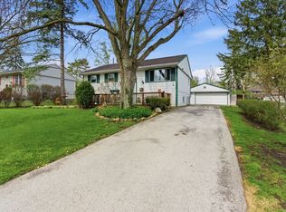 7663 Walnut Ave, Woodridge, IL 60517