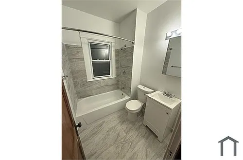13609 Durkee Ave #2 Photo 1